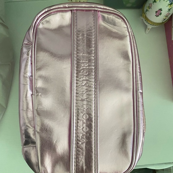 Vintage Metallic Pink Victoria secret make up bag - Picture 1 of 2